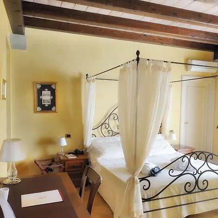 호텔 Relais La Colombara & Wellness 4*